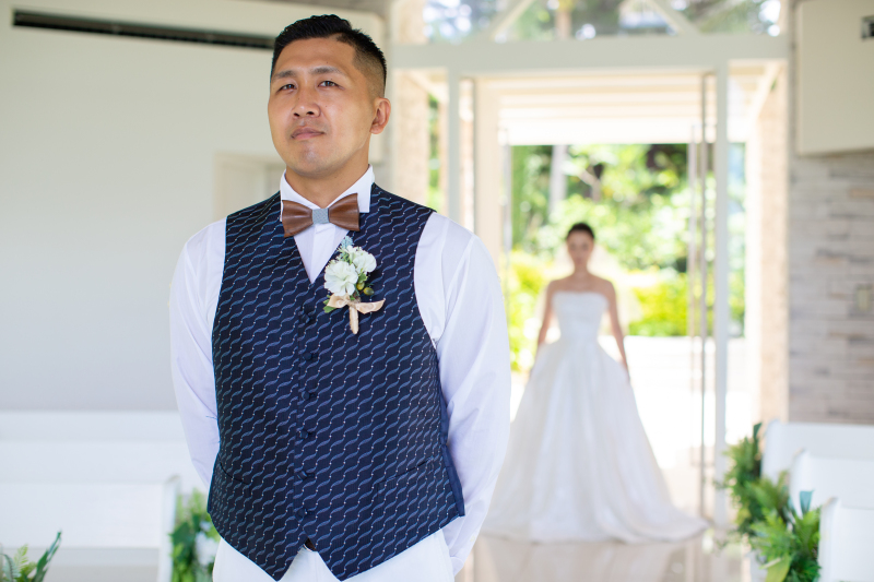 始まりは、入場から