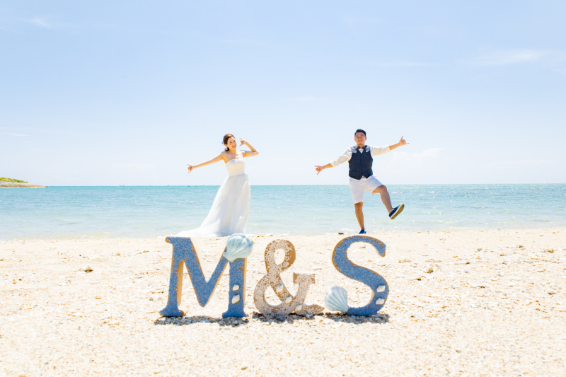 撮影アイテムを使っておふたりらしく！