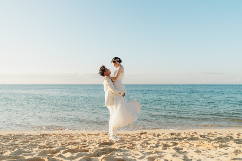 抱っこショットも欠かせない撮影のひとつなのです！