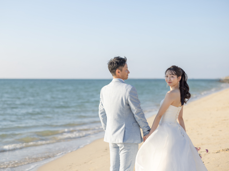 お支度が終わってビーチに移動！撮影スタートです♪