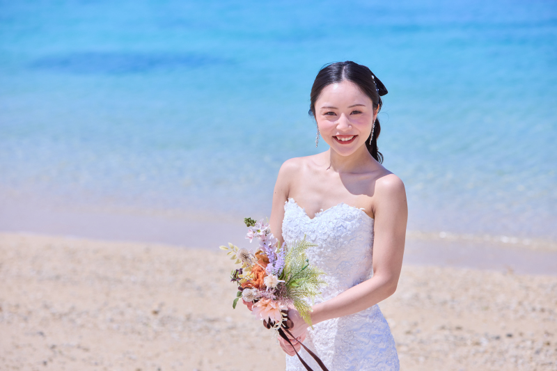 capryフォトウェディング沖縄（キャプリィフォトウェディング沖縄）_海で撮影できる