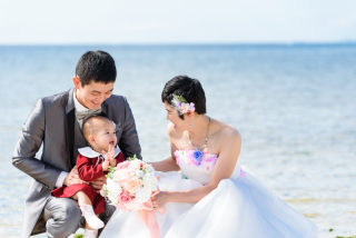 ベビーシッター/シッター(ビーチ・大自然)(ビーチ・ウォーターイン)(ビーチ・チャペル)