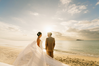 capryフォトウェディング沖縄（キャプリィフォトウェディング沖縄）_ビーチサンセットフォト ~Sunset~