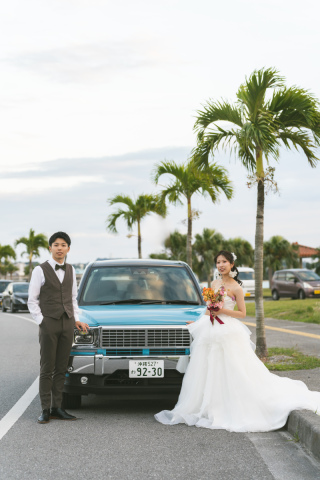 capryフォトウェディング沖縄（キャプリィフォトウェディング沖縄）_車と一緒に撮影！~with Car~