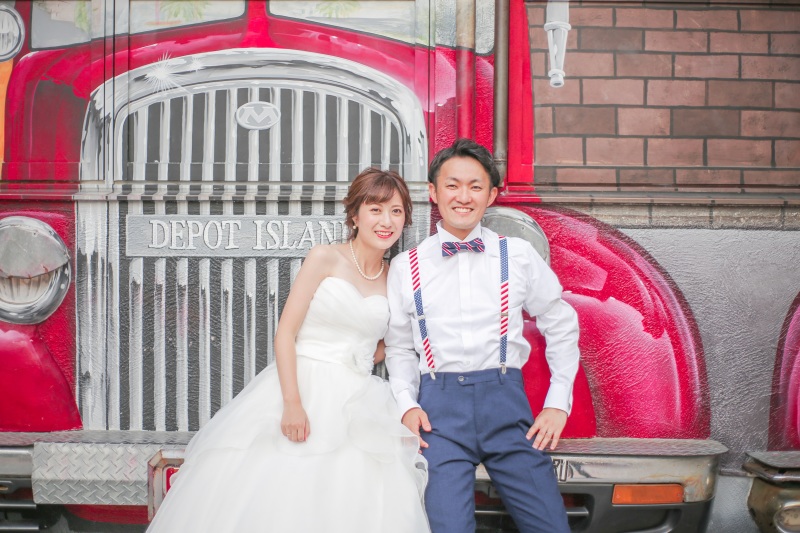 車に腰かけてひと休みショット♡