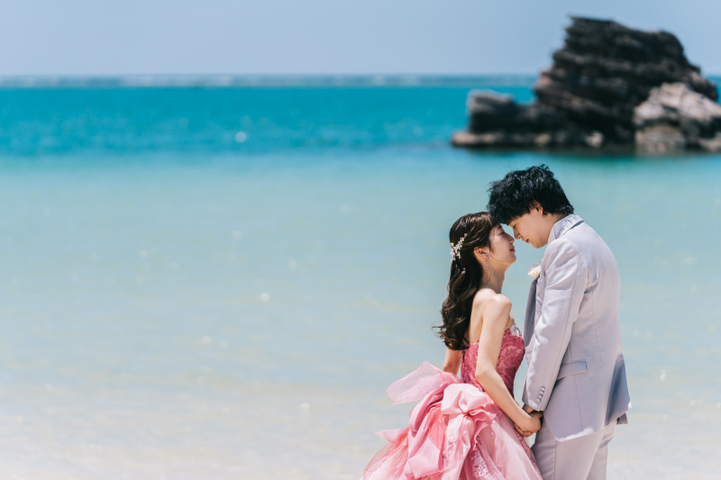 【衣裳２着】&ldquo;青い海と青い空"＆"本格チャペル"が楽しめるリゾートウェディング♡