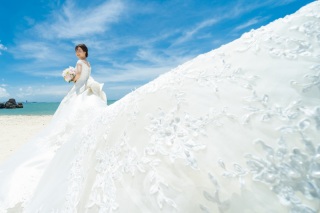 ウエディングドレス(チャペル＆ビーチ)