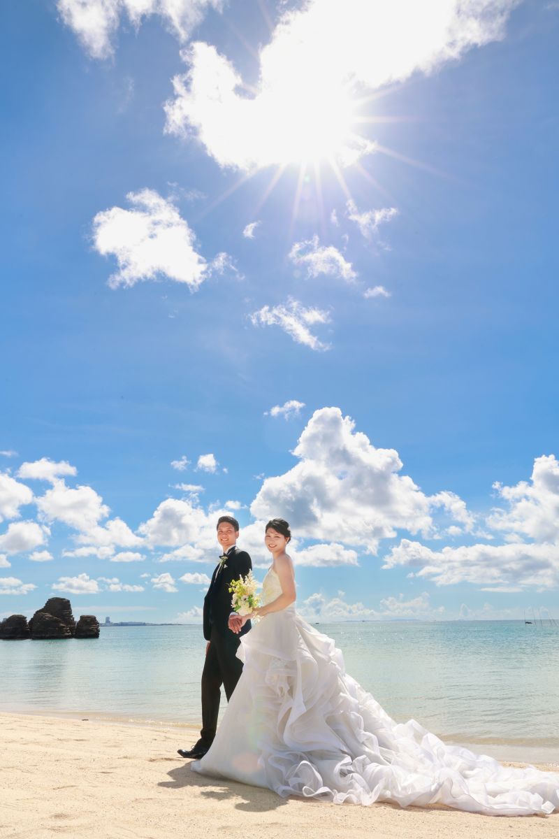 南国の風を感じながら、永遠に忘れない2人の思い出