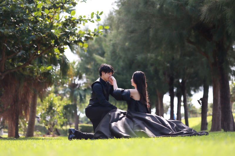 優しい眼差しが、おふたりの深い絆を物語っています