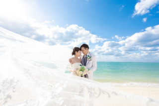 ウェディングドレス（チャペル＆ビーチ）