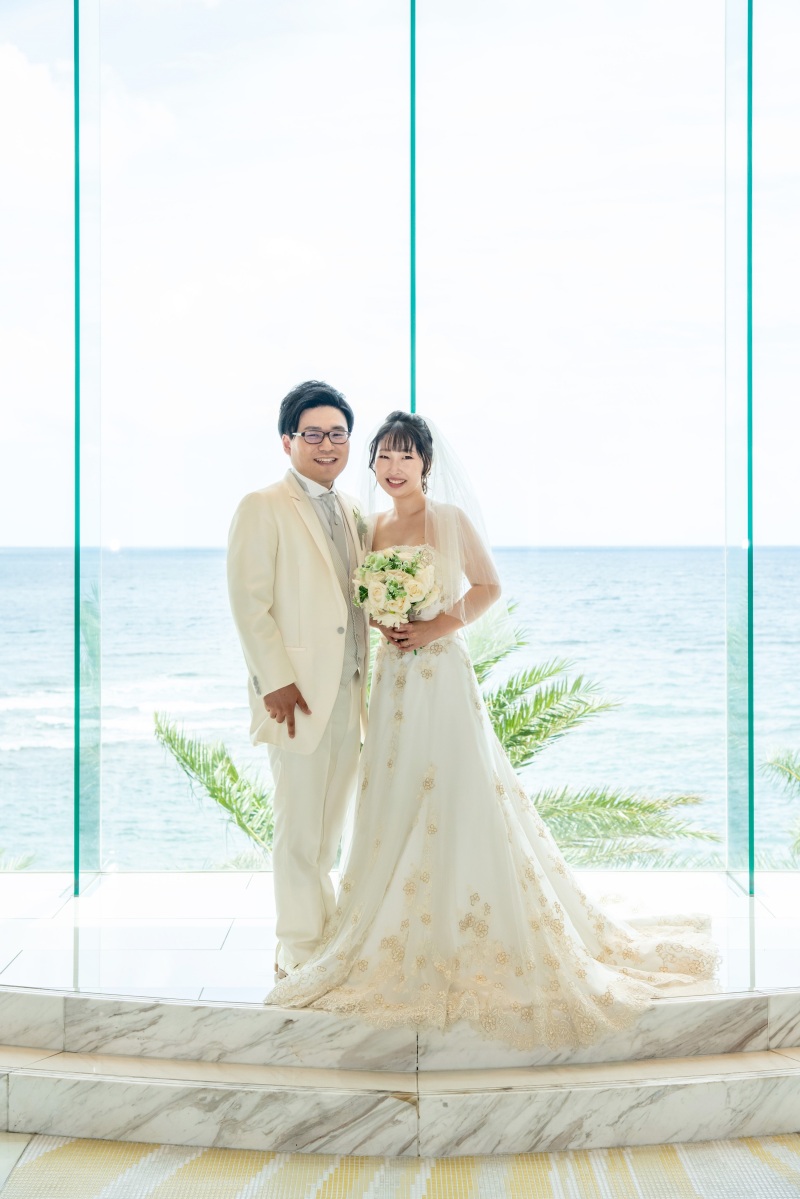 ウェディングドレス♪カラードレス★（チャペル＆ビーチ）