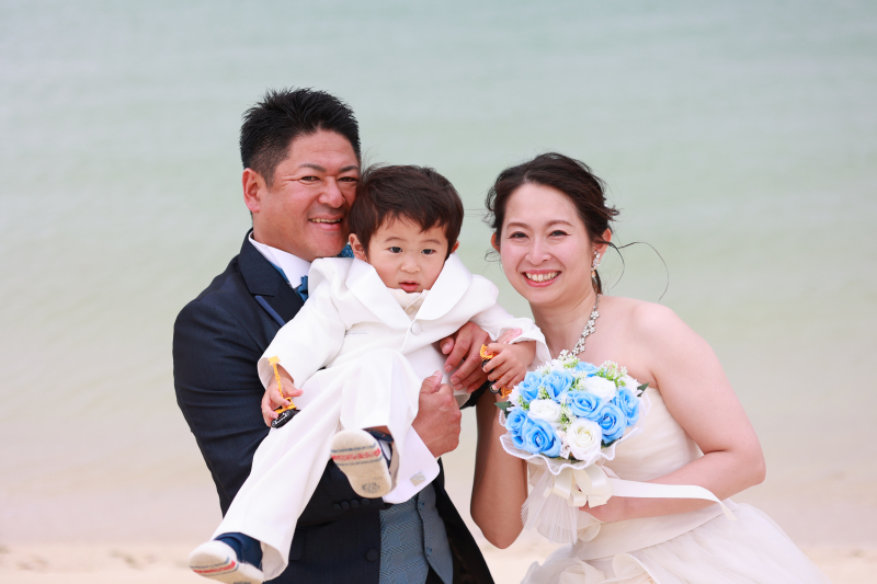 ラストの1枚は家族で仲良しショット♪