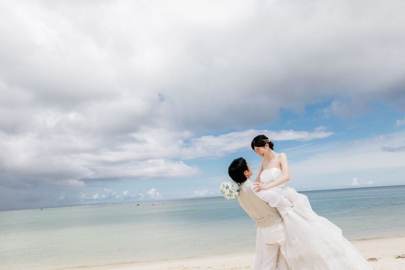 ♡HAPPY WEDDING♡たて抱っこが素敵♪