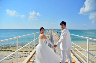 2人だけの離島でプライベートフォト♪