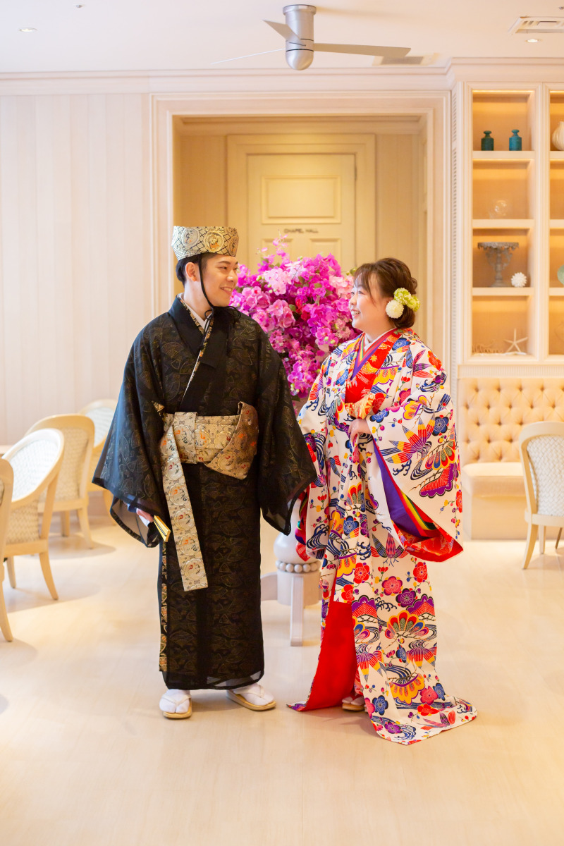 琉装がとても似合ってます