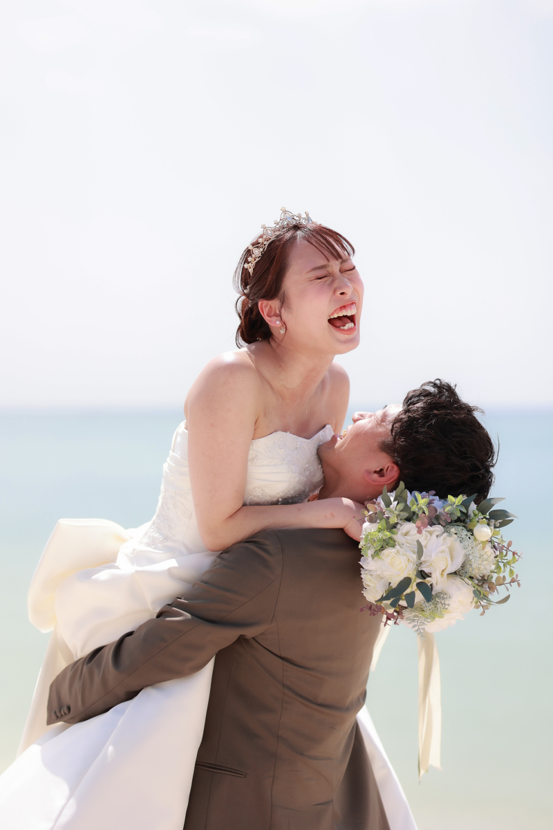 ふたりの笑顔が輝く特別なひととき♡とびきりの笑顔