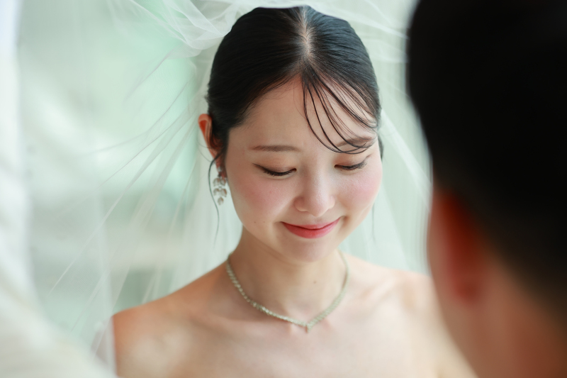挙式さながらのベールアップの瞬間♡