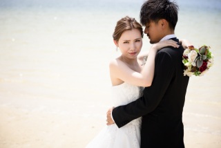 ウェディングドレス(チャペル＆ビーチ)