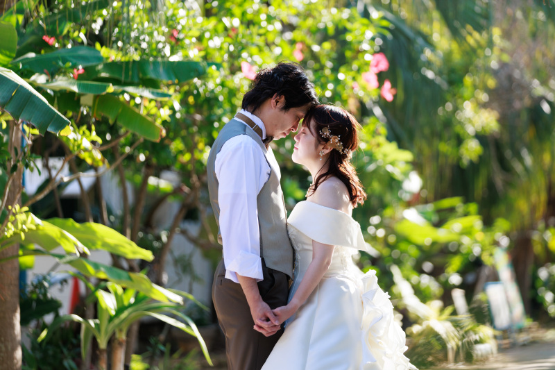 優しい眼差しが、おふたりの深い絆を物語っています