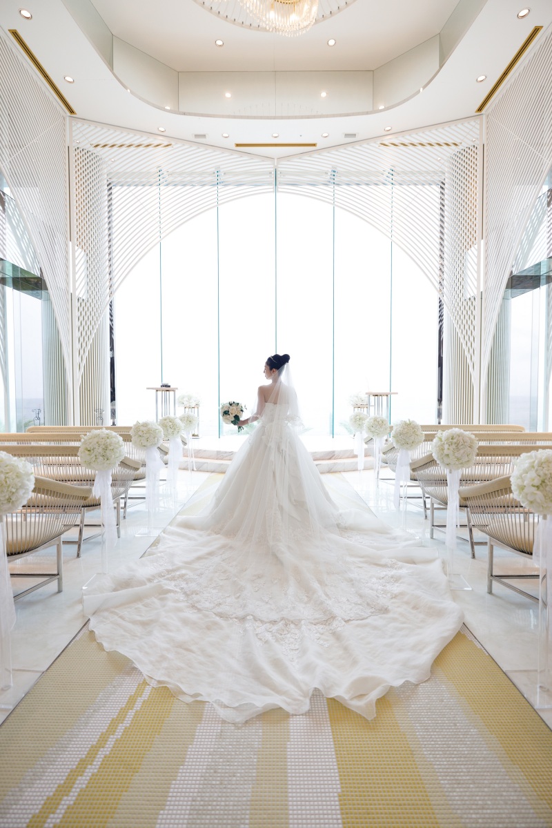 ウエディングドレス