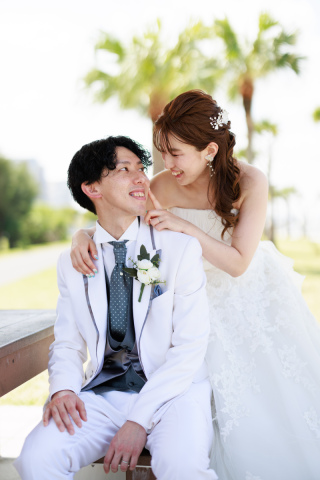 ウェディングドレスでビーチとチャペル♪