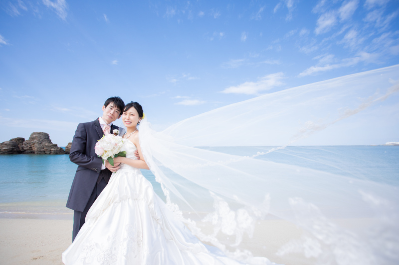 ベールを広げて