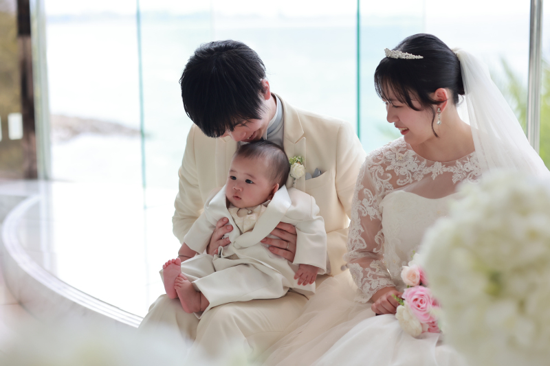 祭壇に腰掛けファミリーフォト★