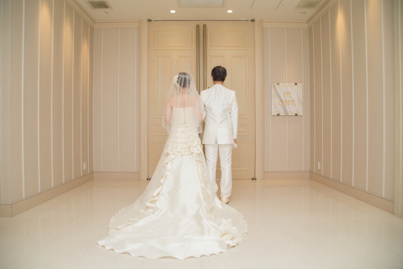 チャペルの扉が開く瞬間