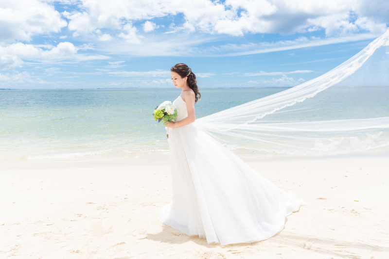 ウェディングドレス