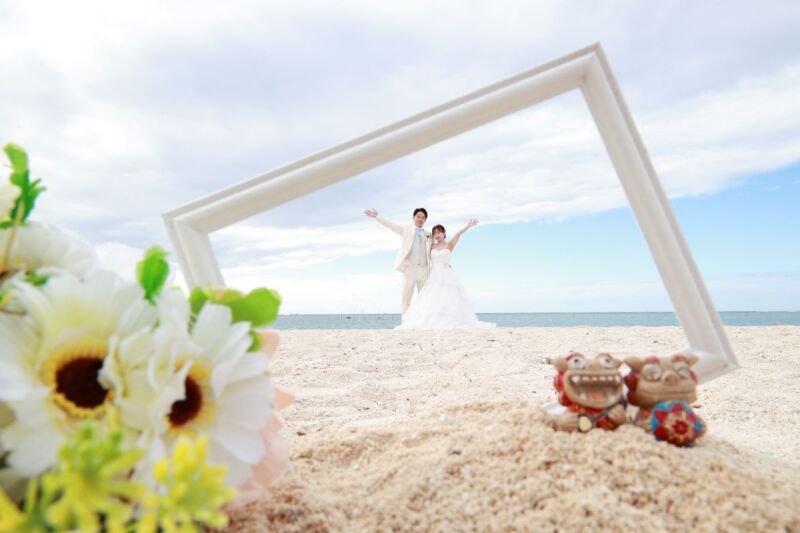 フォトフレームに収めた愛★沖縄らしいグッズも♪