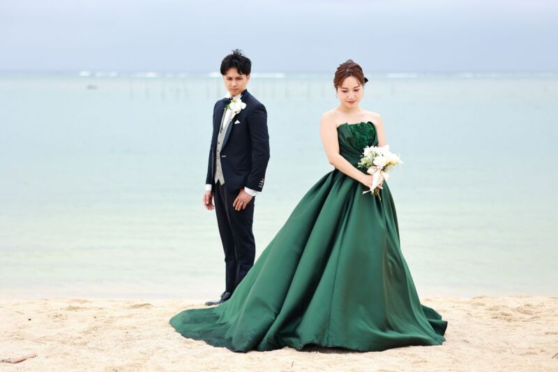 南国の風を感じながら、永遠に忘れない2人の思い出