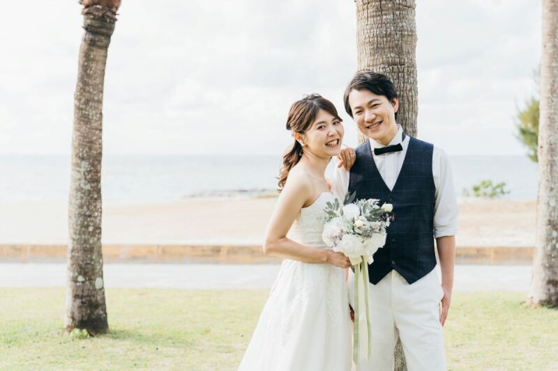 グリーンに映える、おしゃれな距離感