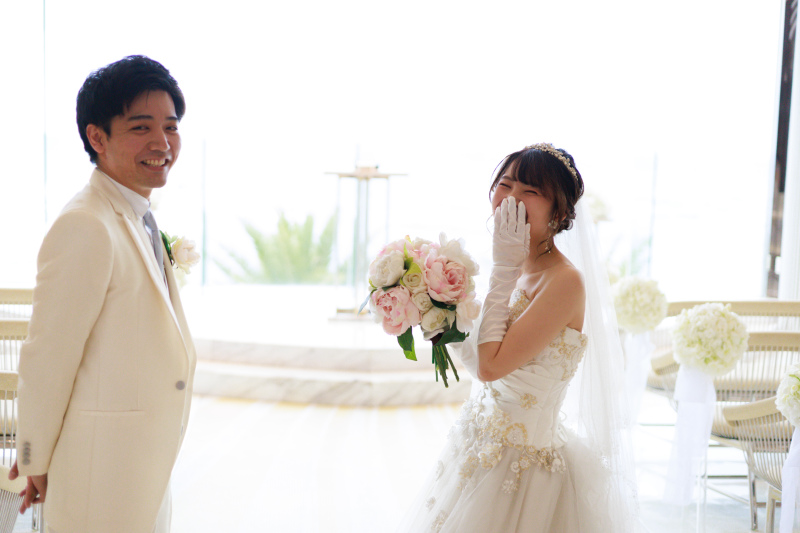 少し照れくさそうなお二人・・・