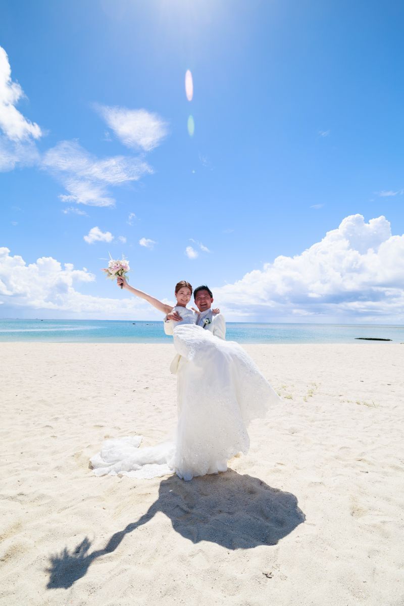 HAPPY WEDDING♡お姫様抱っこが素敵♪
