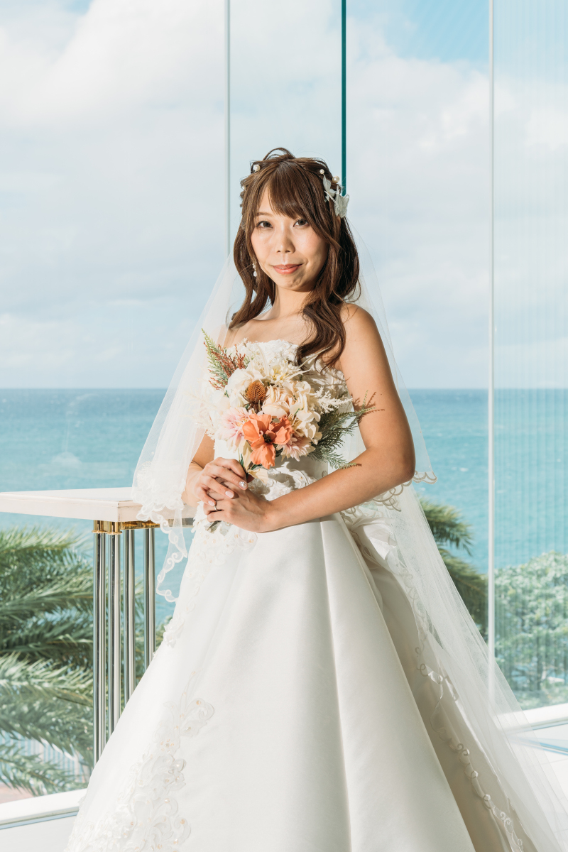 ウエディングドレス:BL205