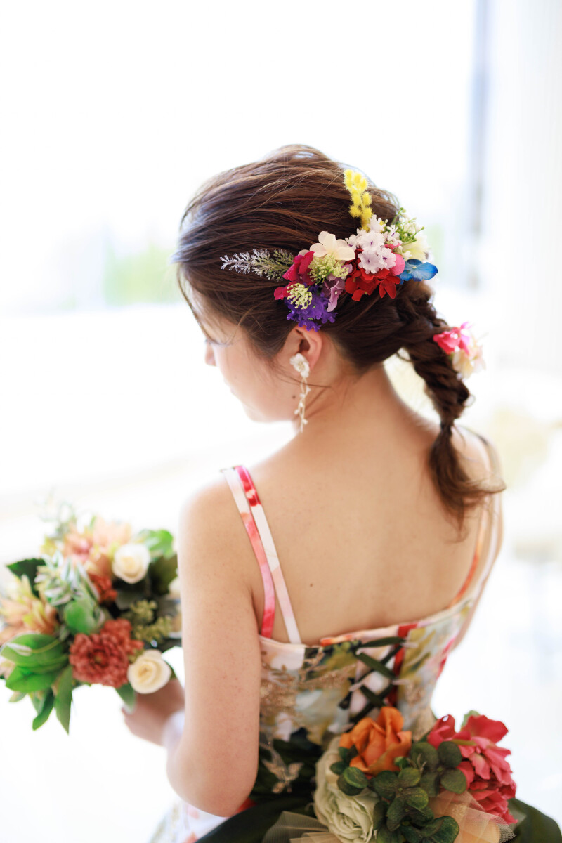 カラードレスにチェンジ