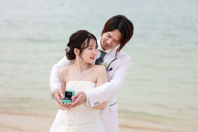 包み込むような優しさを一枚に