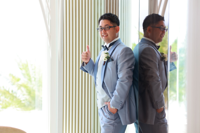 固い決意とともに、ビシッと決まったご新郎さま！！