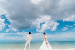 ウェディングドレス（ビーチ＆チャペル）
