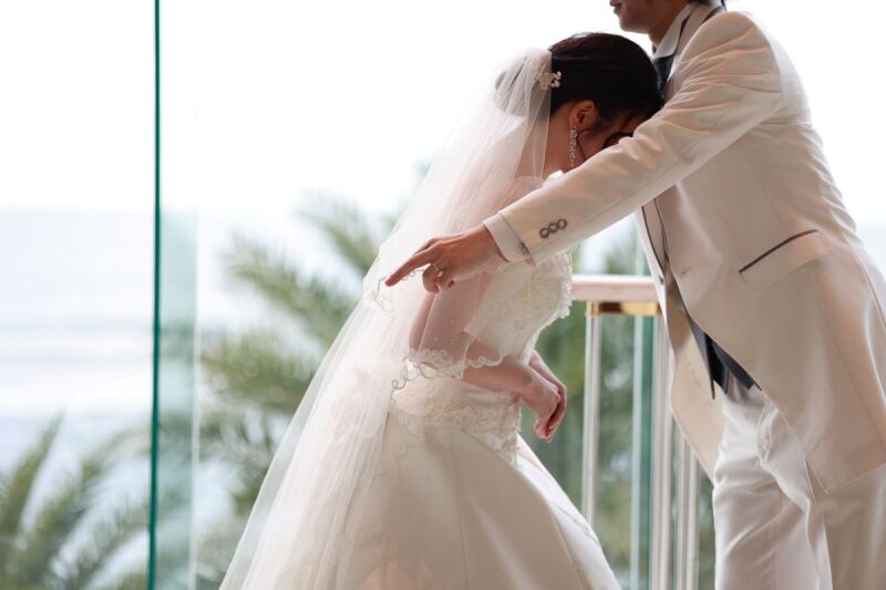 そっと近づく愛のしるし