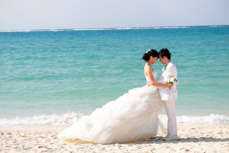 おでこを合わせて