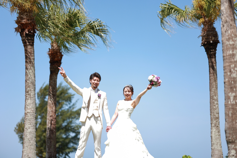 ♡ヤシの木の下で笑顔いっぱい幸せピース♪