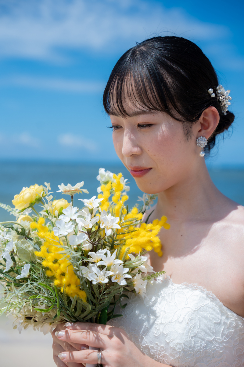 お持込みのミモザブーケ**