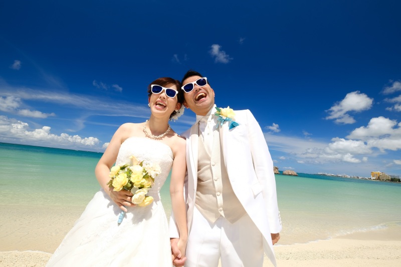 見上げる先には・・・