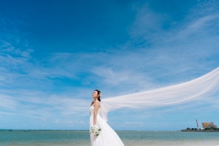 ウェディングドレス（チャペル＆ビーチ）