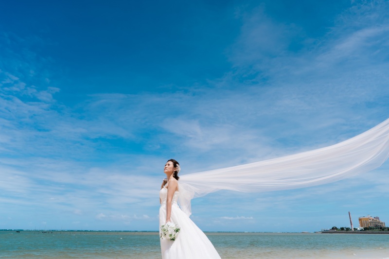 ウェディングドレス（チャペル＆ビーチ）