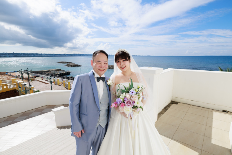 温かな陽光に包まれて、おふたりの幸せオーラ全開☆