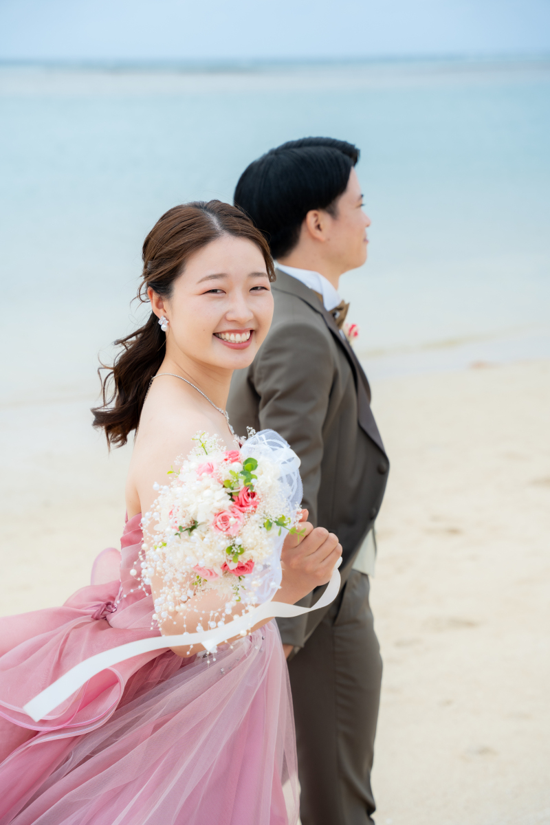 手を繋いで、記念写真。ただただ幸せを感じます☆彡