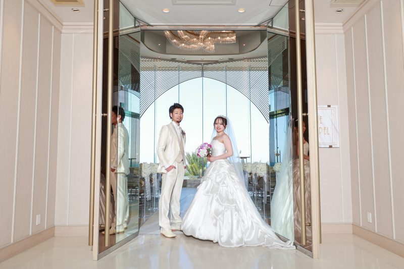 ♡輝きをまとい光あふれるリゾートの扉が開く♡