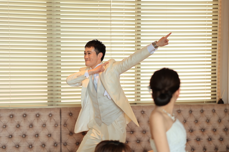 元気いっぱいな新郎様♪